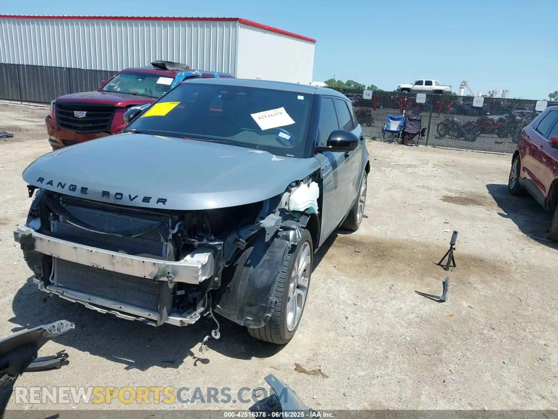 2 Photograph of a damaged car SALZP2FX2PH198443 LAND ROVER RANGE ROVER EVOQUE 2023