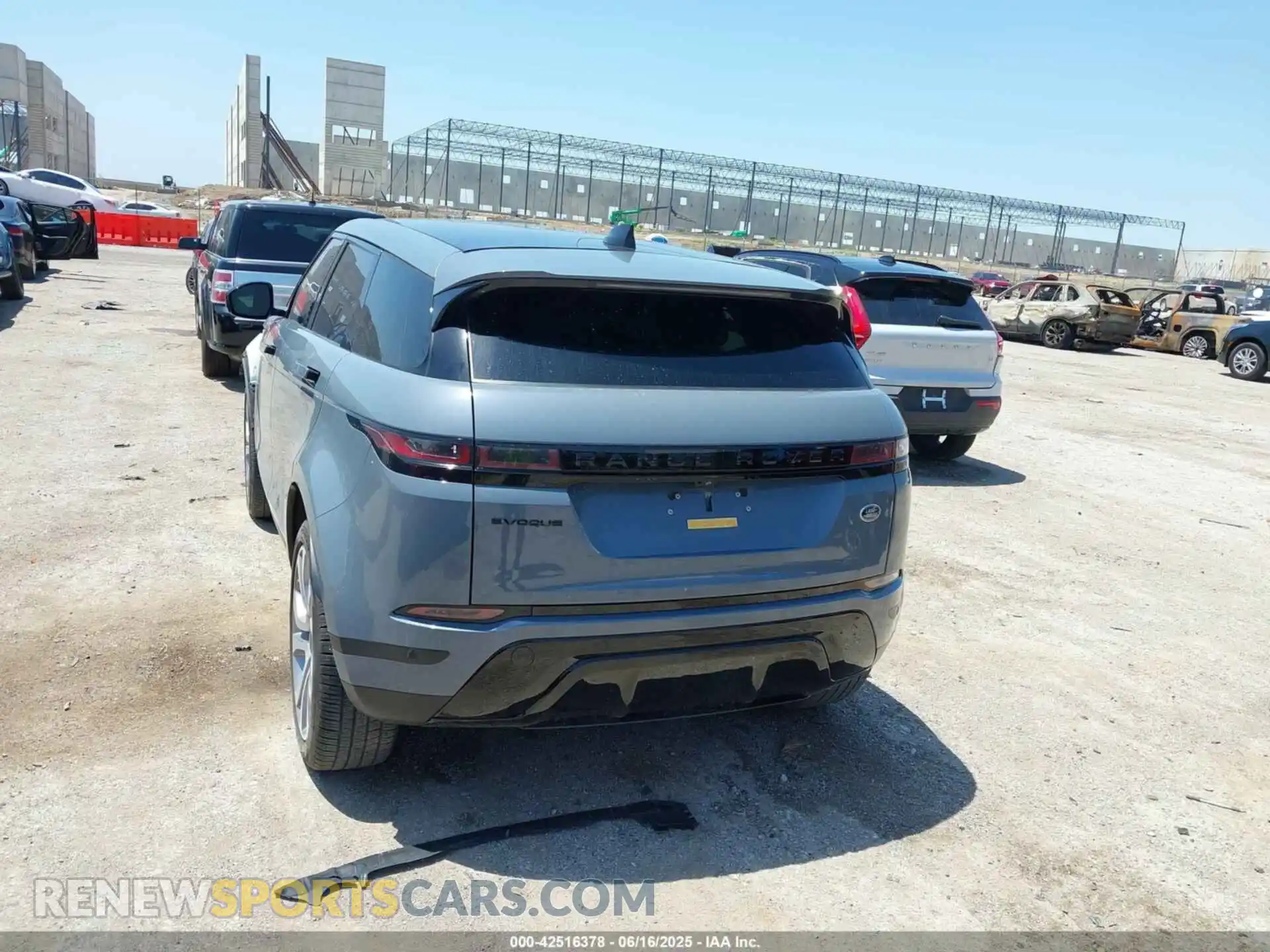 3 Photograph of a damaged car SALZP2FX2PH198443 LAND ROVER RANGE ROVER EVOQUE 2023
