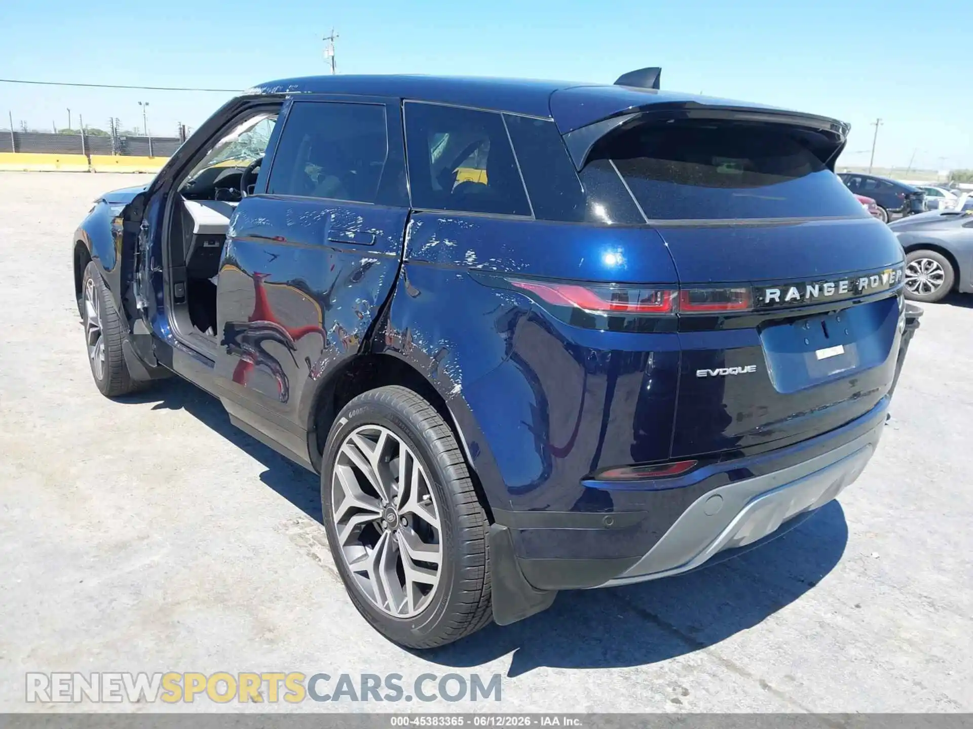 3 Photograph of a damaged car SALZP2FX6PH198137 LAND ROVER RANGE ROVER EVOQUE 2023