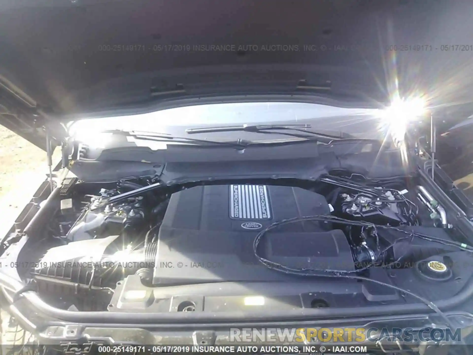 10 Photograph of a damaged car SALWR2RV5KA840243 LAND ROVER RANGE ROVER SPORT 2019