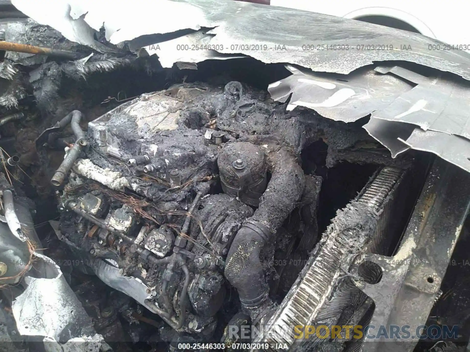 10 Photograph of a damaged car SALWR2RV9KA419903 LAND ROVER RANGE ROVER SPORT 2019