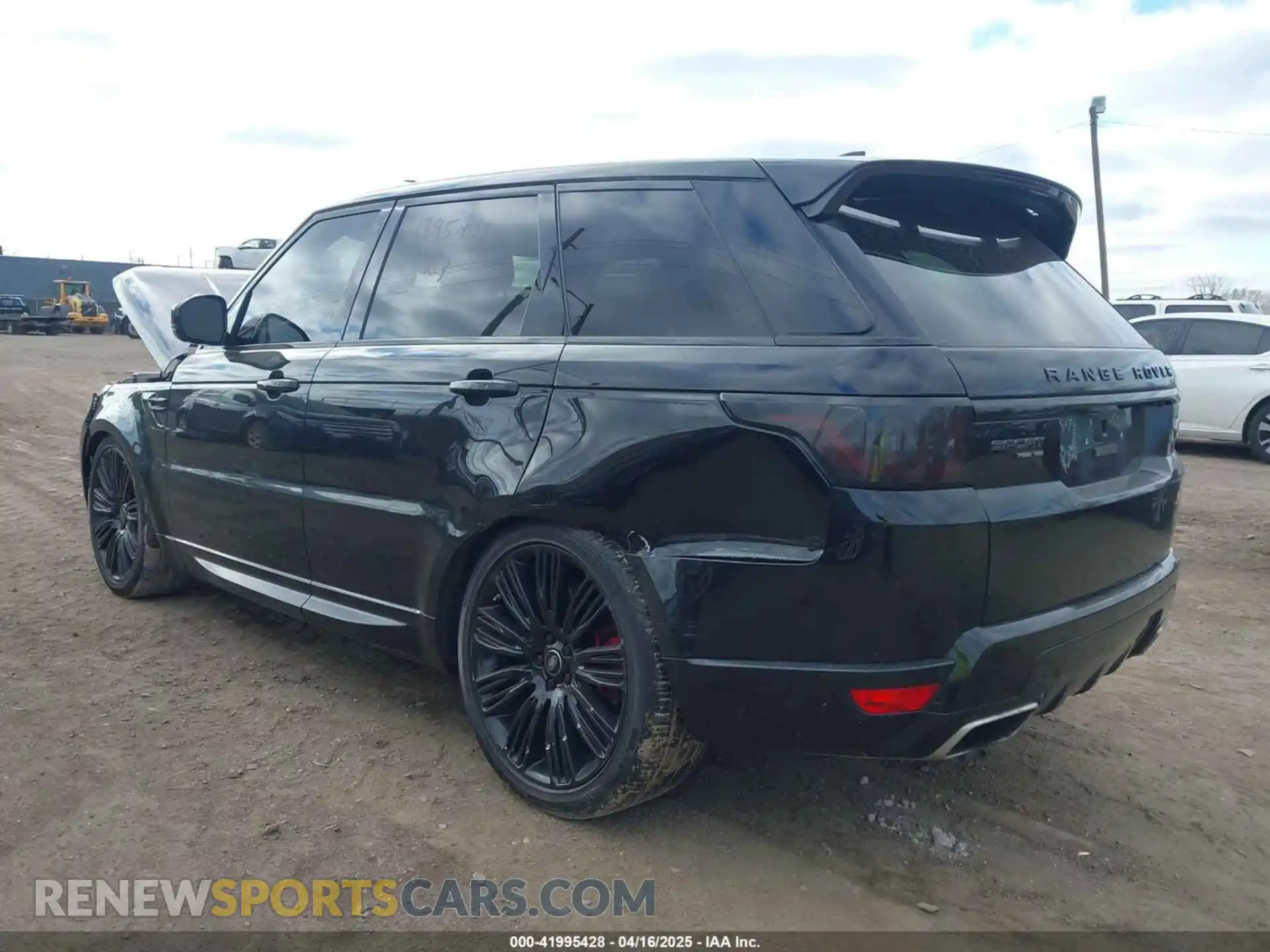 3 Photograph of a damaged car SALWR2SE8MA759704 LAND ROVER RANGE ROVER SPORT 2021