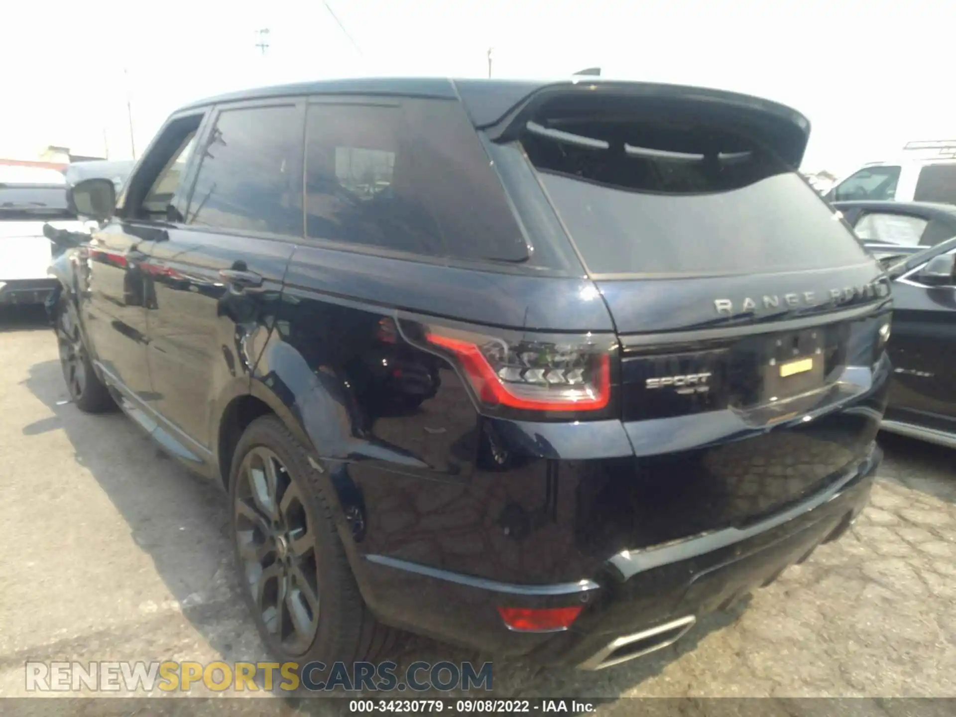 3 Photograph of a damaged car SALWR2SE8MA761193 LAND ROVER RANGE ROVER SPORT 2021