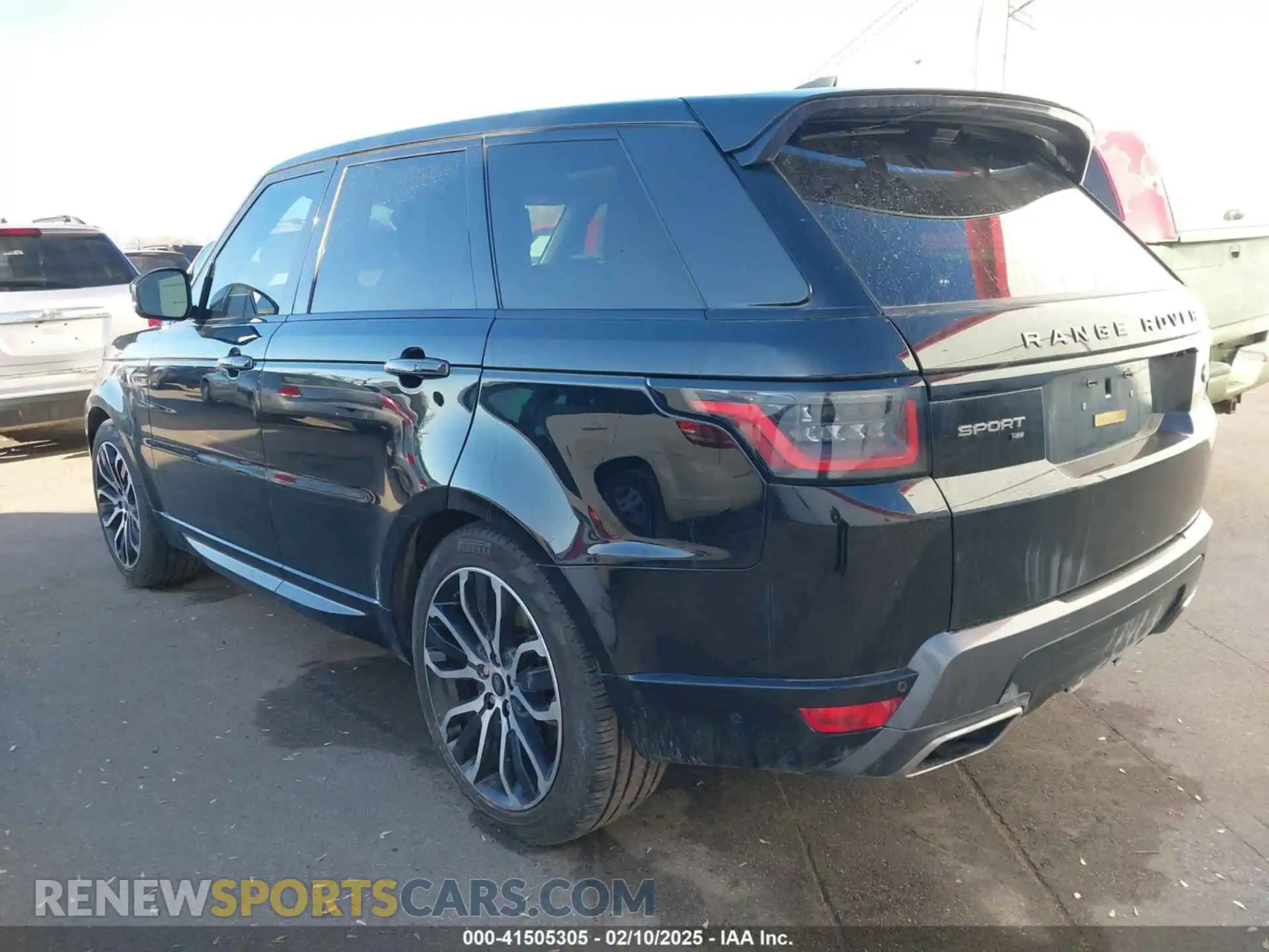 3 Photograph of a damaged car SALWR2SU7MA796301 LAND ROVER RANGE ROVER SPORT 2021