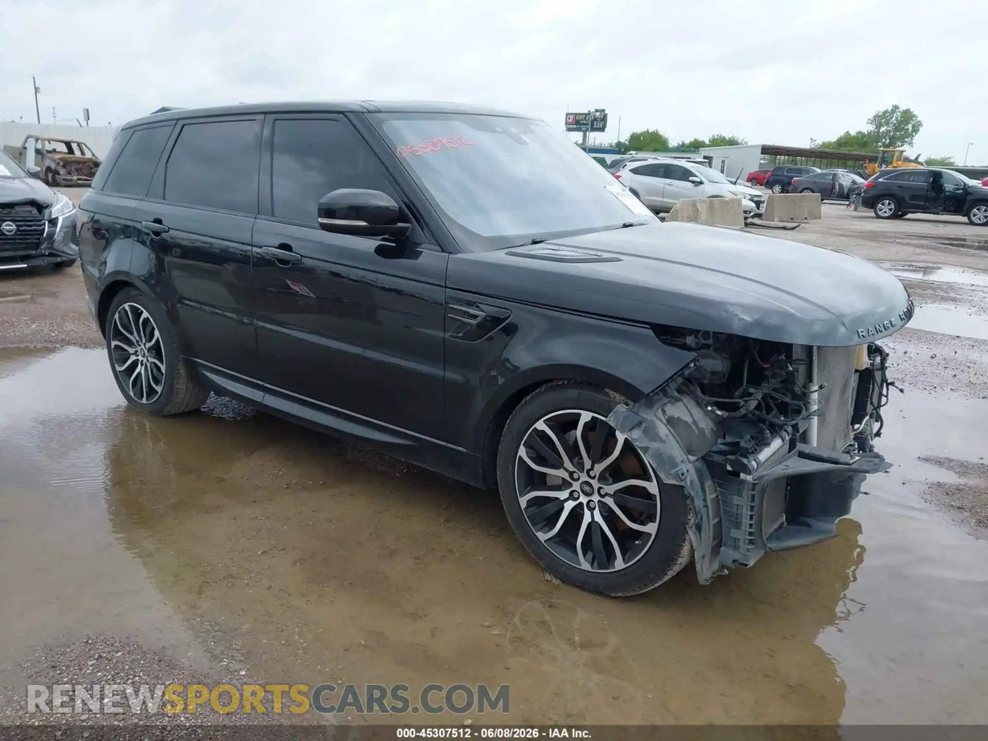 1 Photograph of a damaged car SALWR2SUXMA758755 LAND ROVER RANGE ROVER SPORT 2021