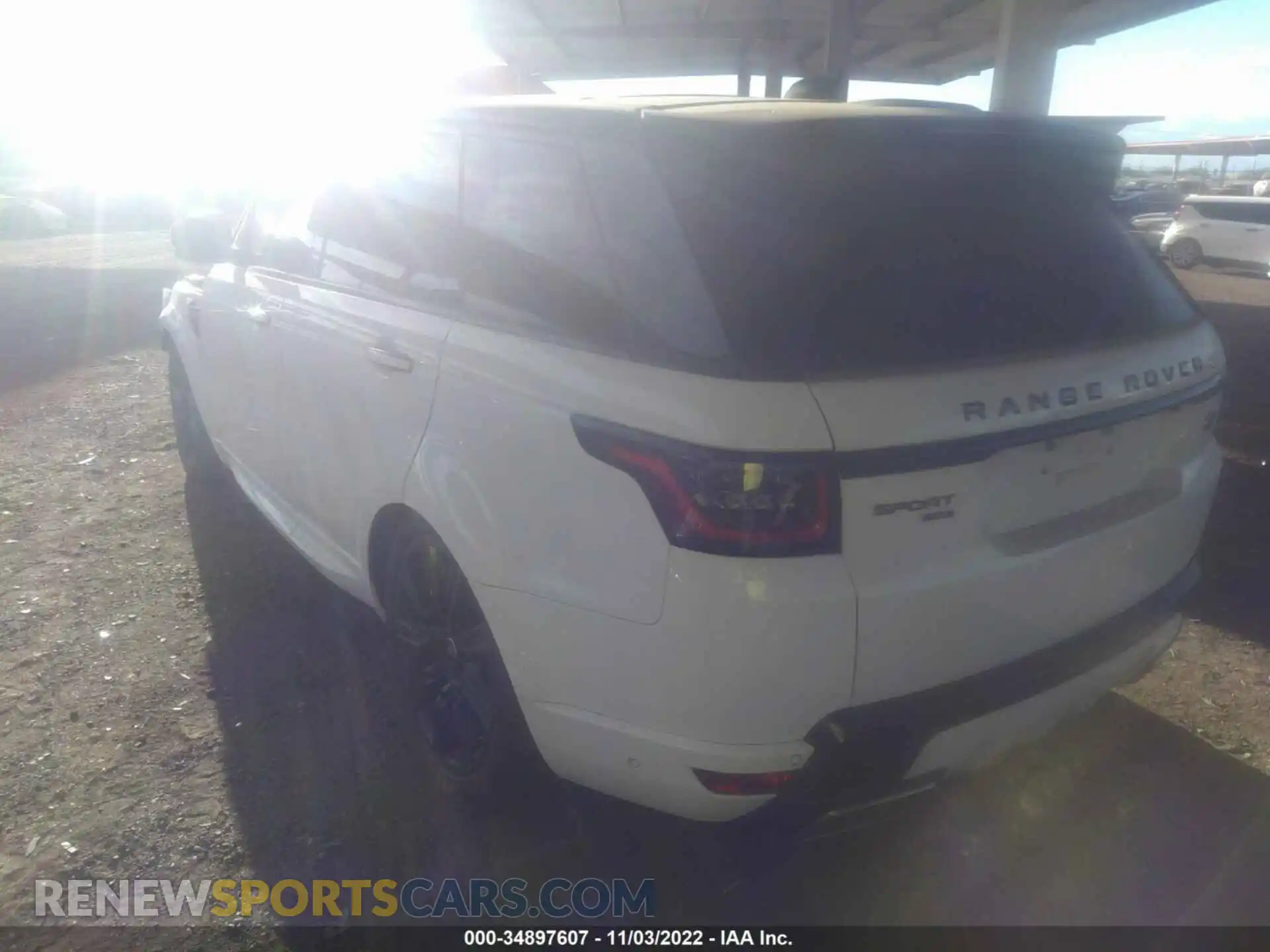 3 Photograph of a damaged car SALWS2RU6MA758875 LAND ROVER RANGE ROVER SPORT 2021