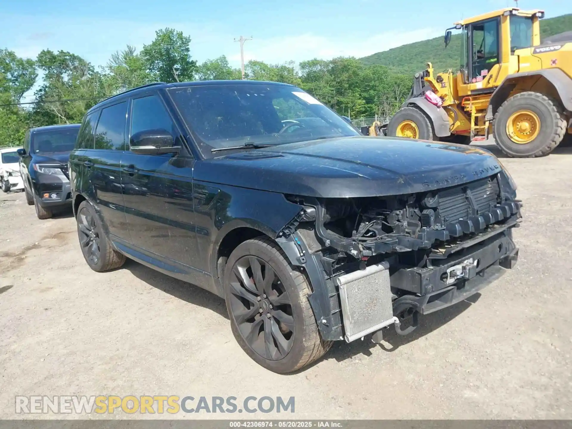 1 Photograph of a damaged car SALWS2RU8MA795751 LAND ROVER RANGE ROVER SPORT 2021