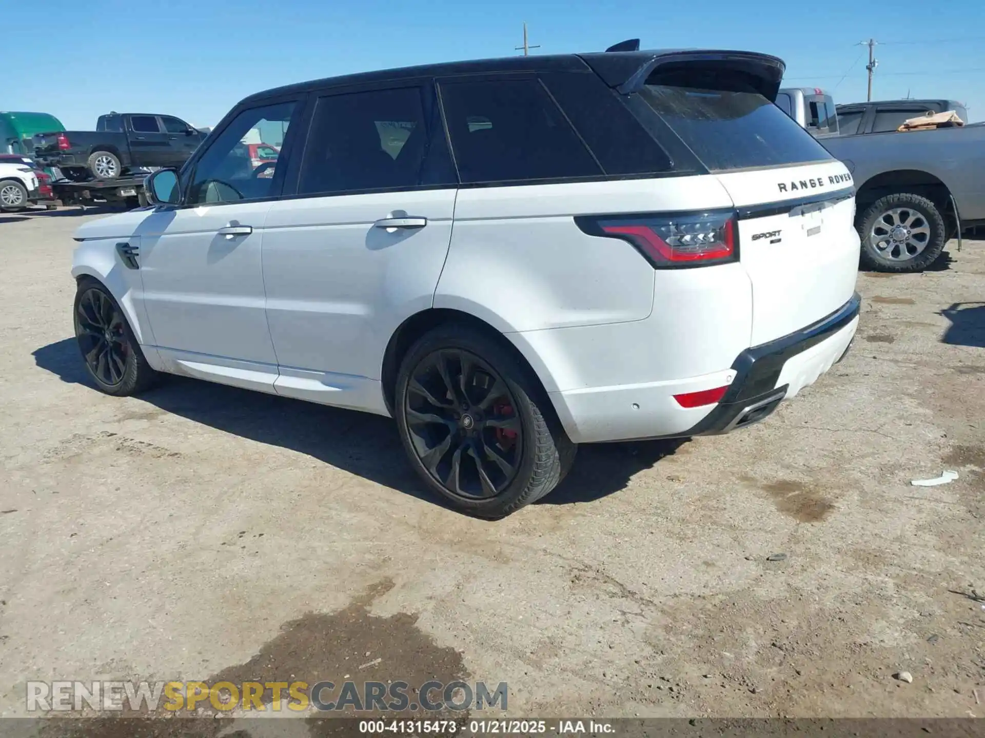 3 Photograph of a damaged car SALWS2RUXMA749869 LAND ROVER RANGE ROVER SPORT 2021