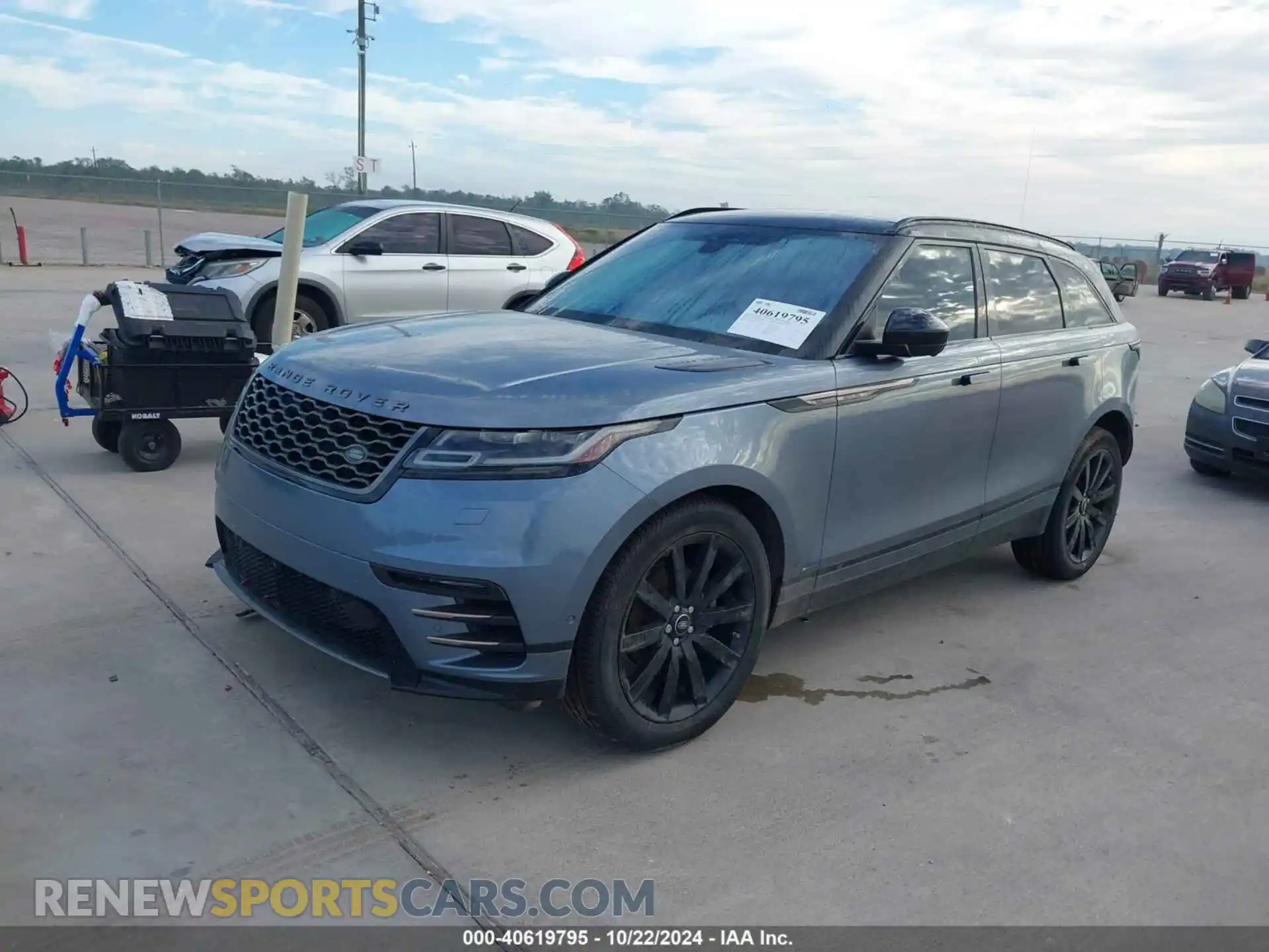 2 Photograph of a damaged car SALYL2EX0KA208512 LAND ROVER RANGE ROVER VELAR 2019