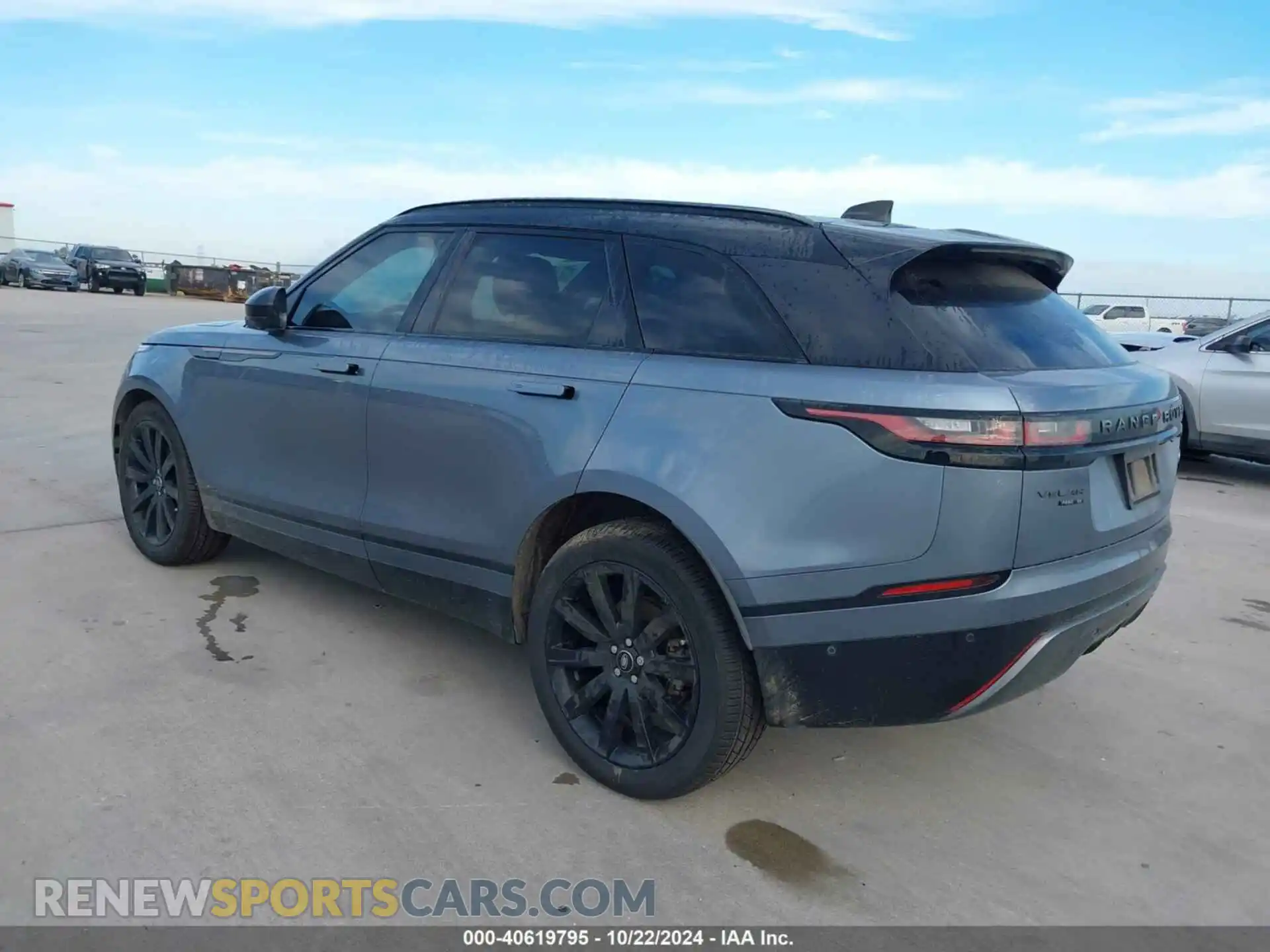 3 Photograph of a damaged car SALYL2EX0KA208512 LAND ROVER RANGE ROVER VELAR 2019