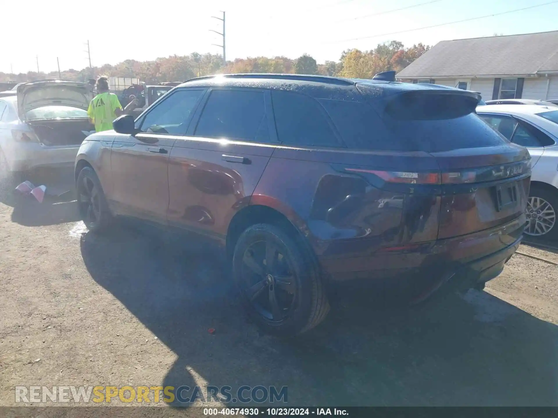 3 Photograph of a damaged car SALYL2EX0KA222975 LAND ROVER RANGE ROVER VELAR 2019