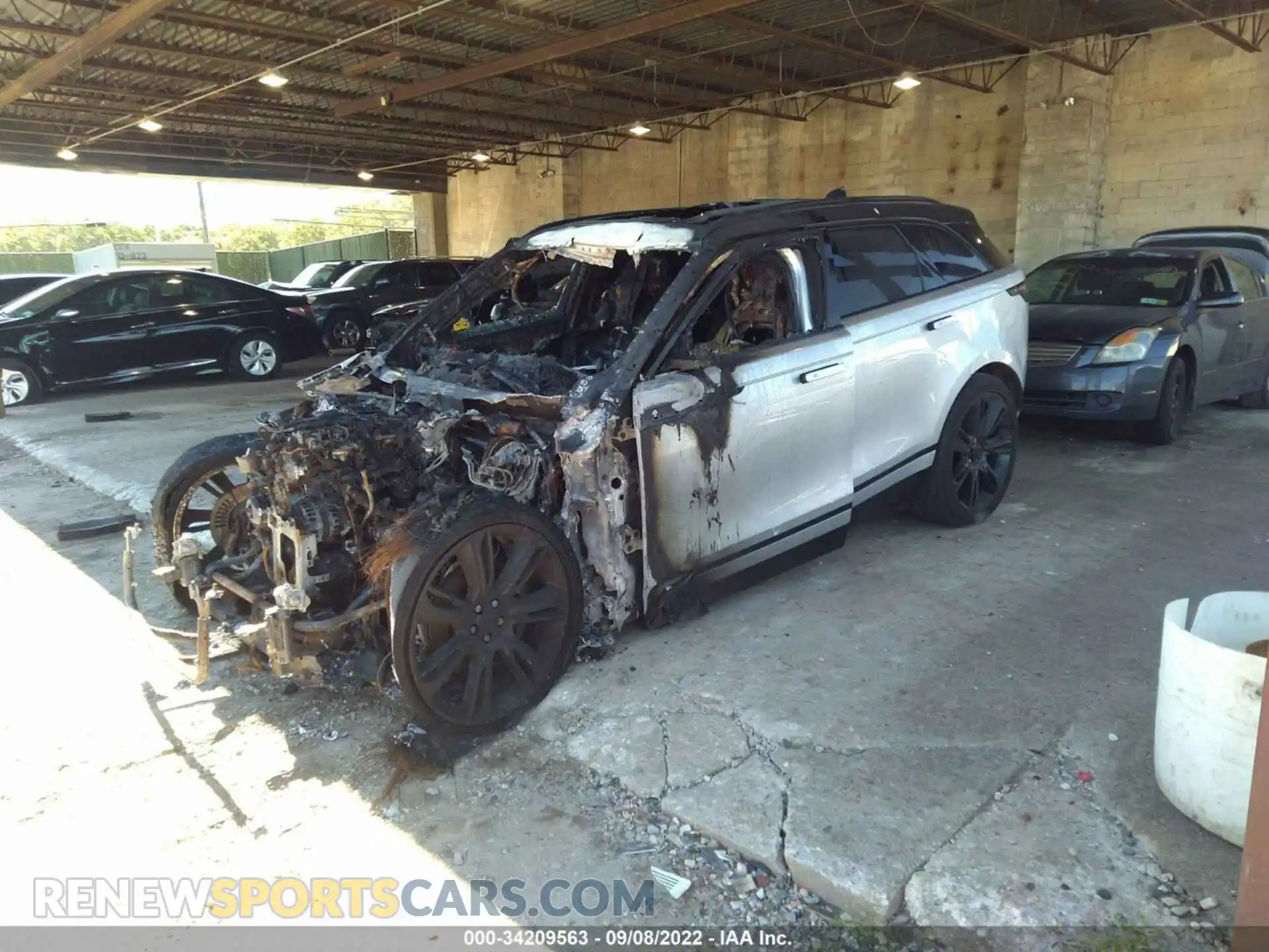 2 Photograph of a damaged car SALYL2EX2KA201187 LAND ROVER RANGE ROVER VELAR 2019