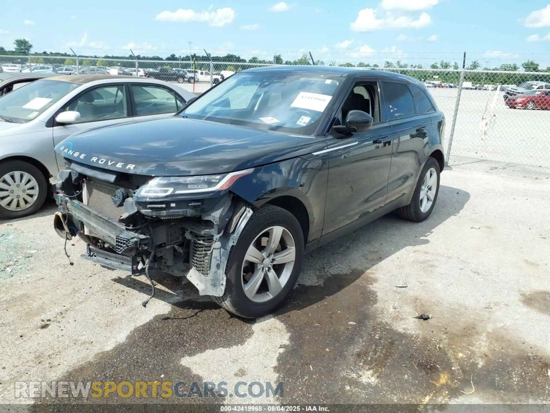 2 Photograph of a damaged car SALYB2EX1LA265855 LAND ROVER RANGE ROVER VELAR 2020