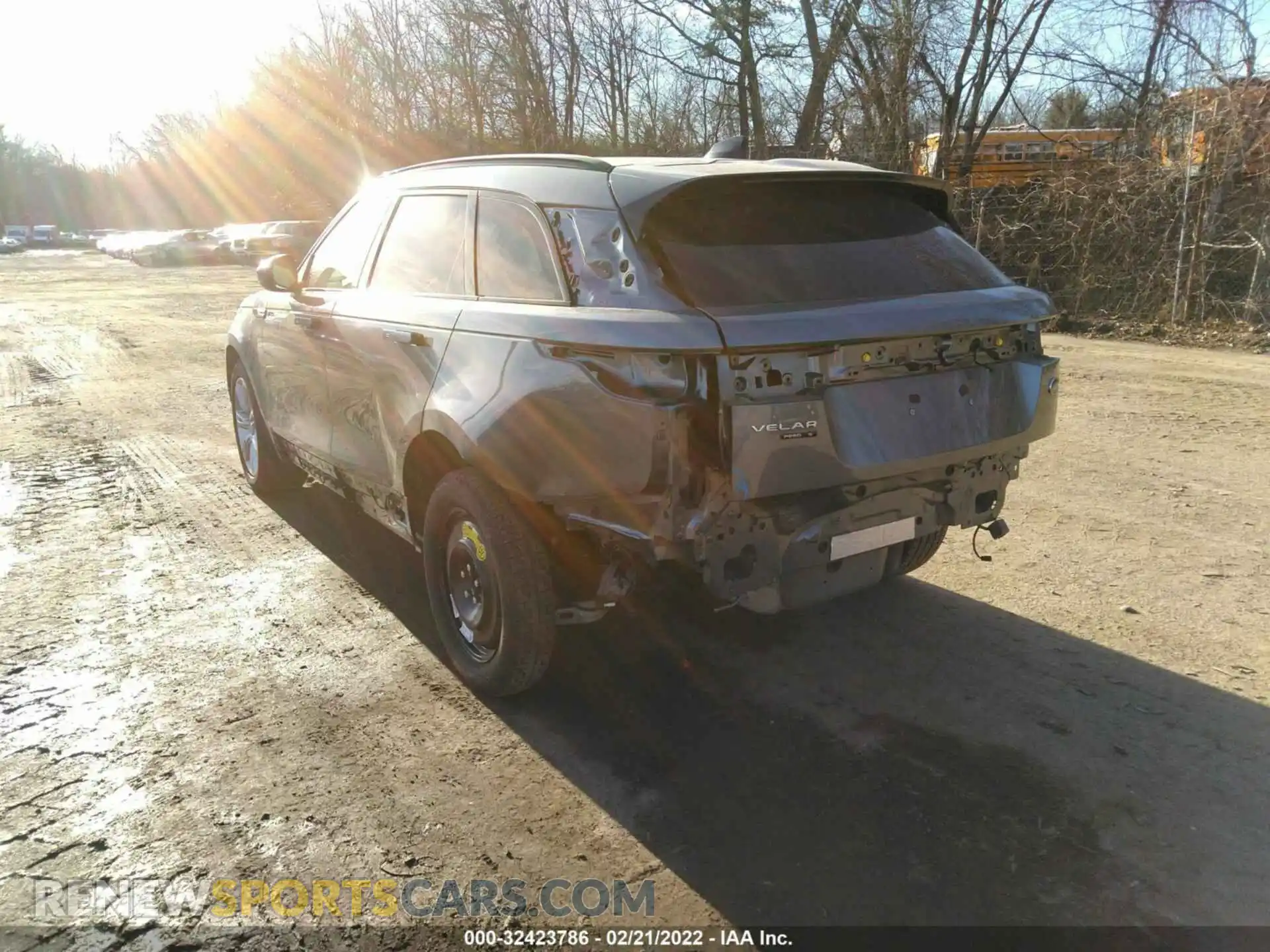 3 Photograph of a damaged car SALYB2EX7LA267237 LAND ROVER RANGE ROVER VELAR 2020