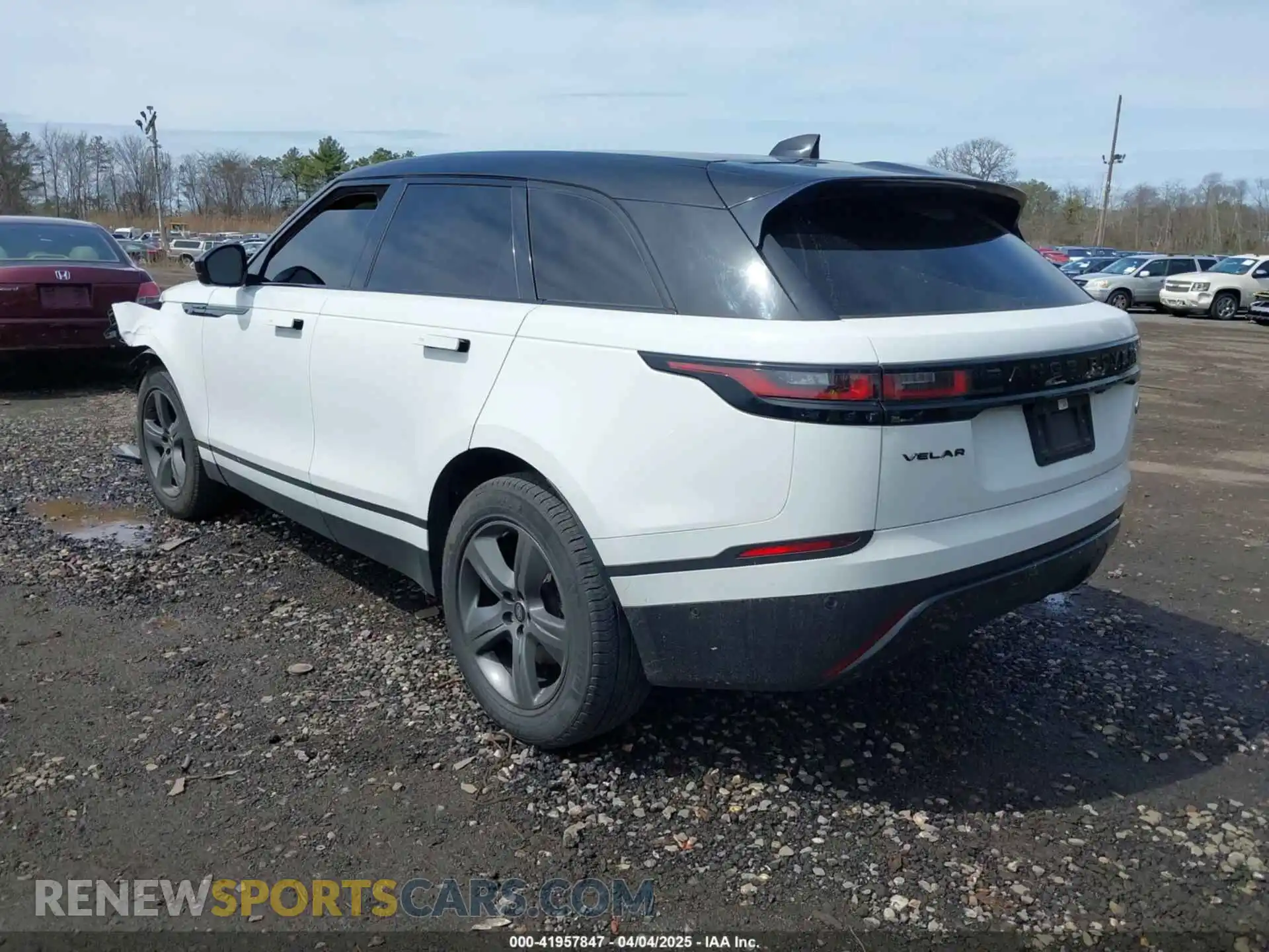 3 Photograph of a damaged car SALYJ2EX7MA314254 LAND ROVER RANGE ROVER VELAR 2021