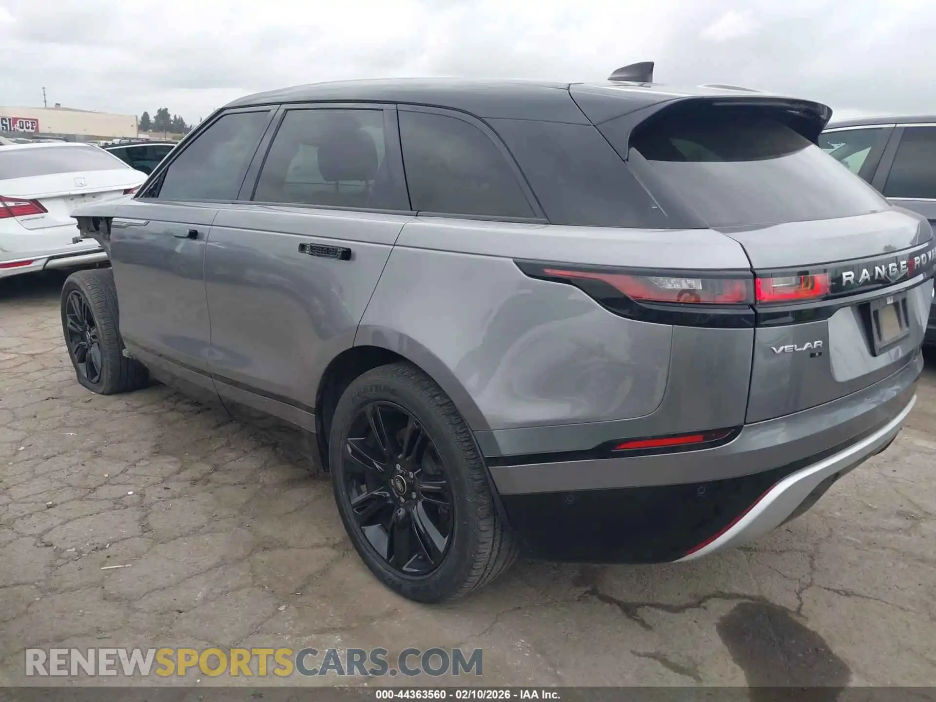 3 Photograph of a damaged car SALYJ2EX8MA317602 LAND ROVER RANGE ROVER VELAR 2021