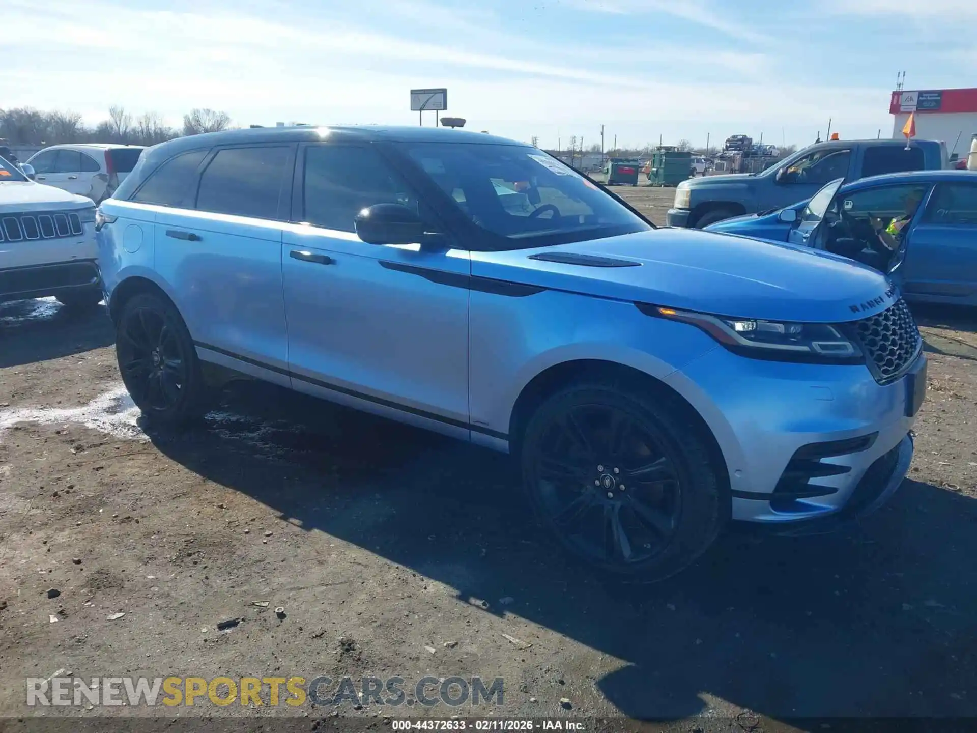 1 Photograph of a damaged car SALYM2FU1MA306744 LAND ROVER RANGE ROVER VELAR 2021