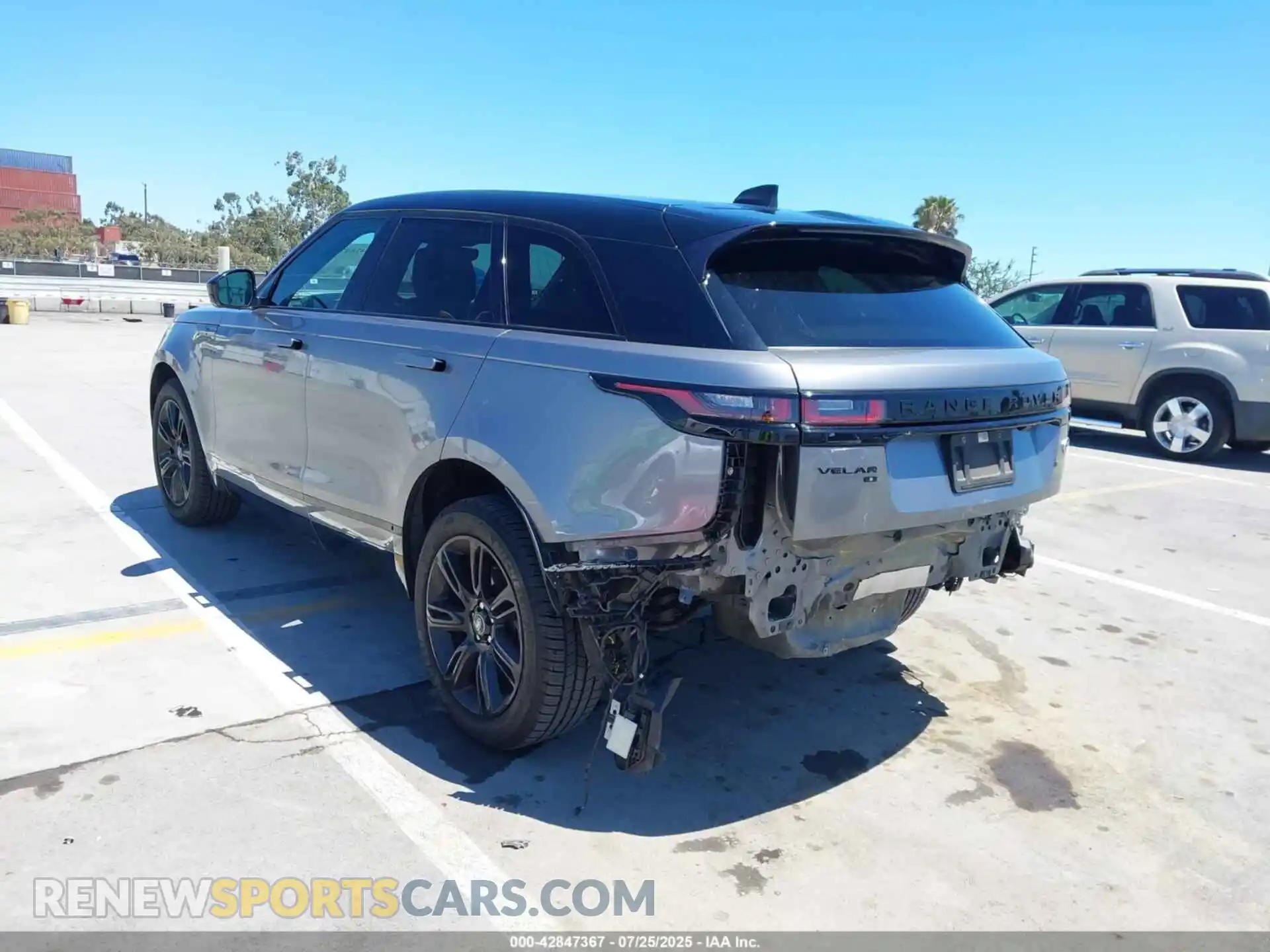 3 Photograph of a damaged car SALYT2EX3MA311247 LAND ROVER RANGE ROVER VELAR 2021