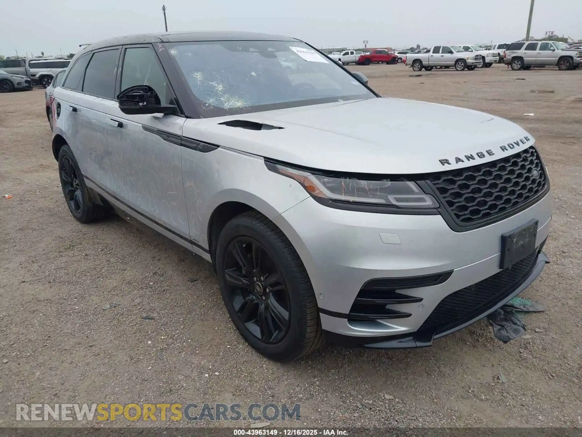 1 Photograph of a damaged car SALYT2EX4MA325979 LAND ROVER RANGE ROVER VELAR 2021