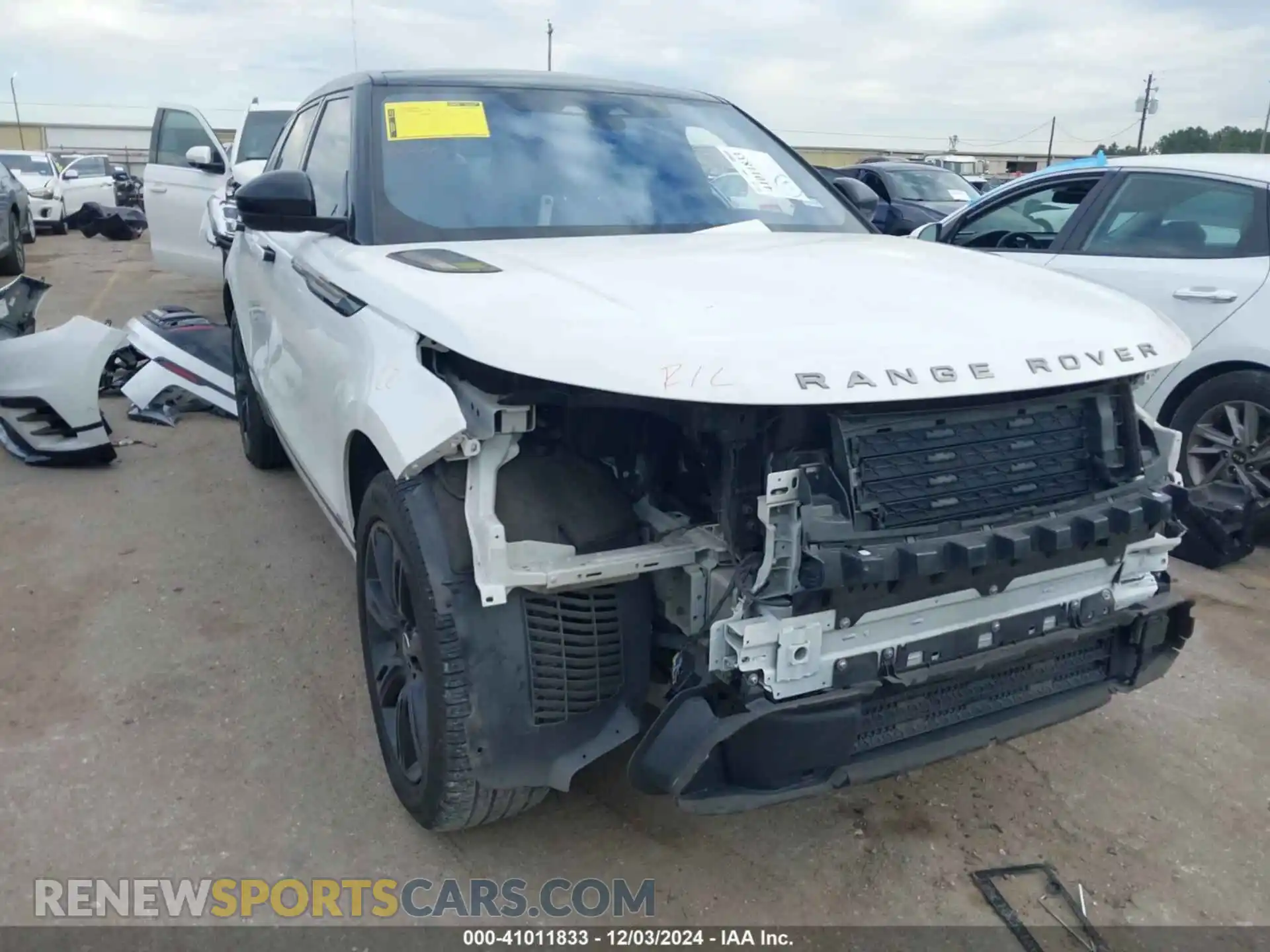 1 Photograph of a damaged car SALYT2EX6MA305913 LAND ROVER RANGE ROVER VELAR 2021