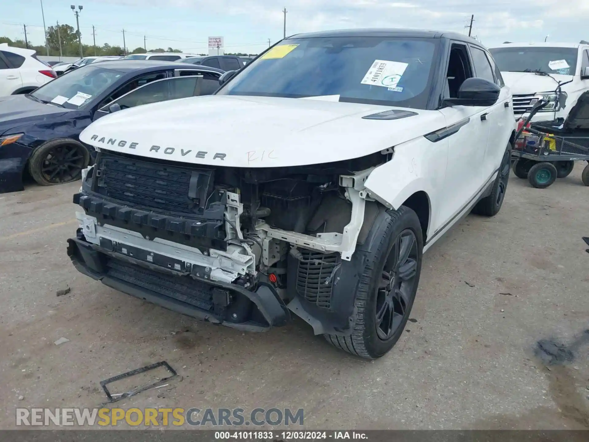 2 Photograph of a damaged car SALYT2EX6MA305913 LAND ROVER RANGE ROVER VELAR 2021