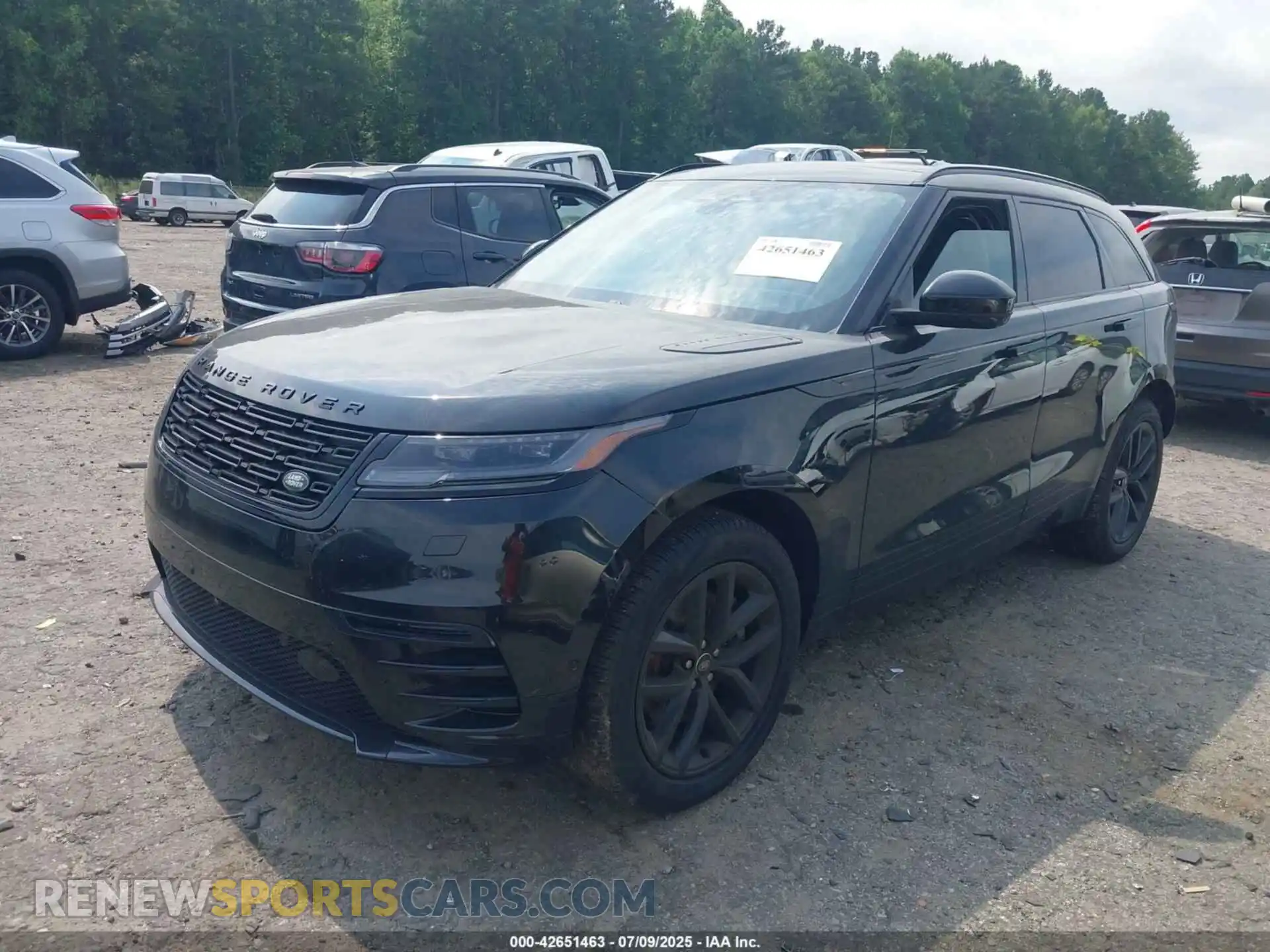 2 Photograph of a damaged car SALYL2EX0SA803358 LAND ROVER RANGE ROVER VELAR 2025