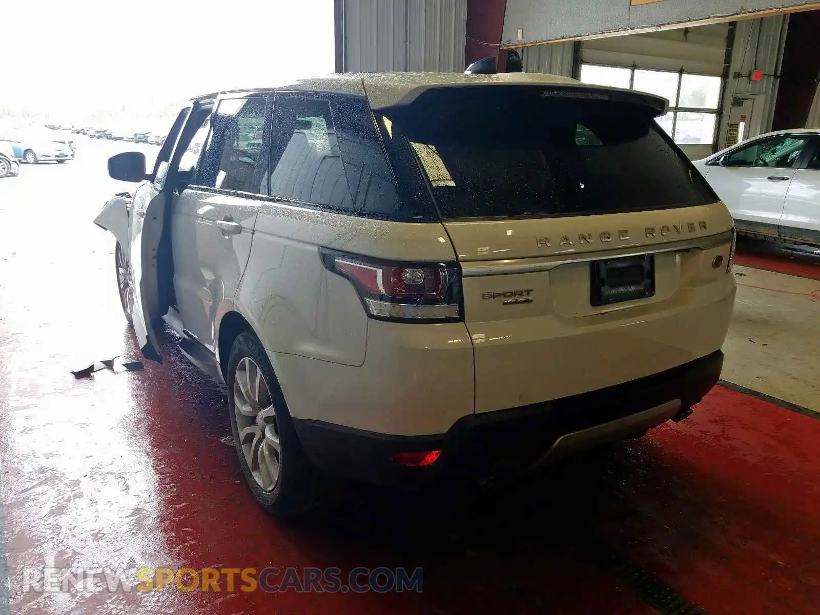 3 Photograph of a damaged car SALWR2FK9HA688924 LAND ROVER RANGEROVER 2017