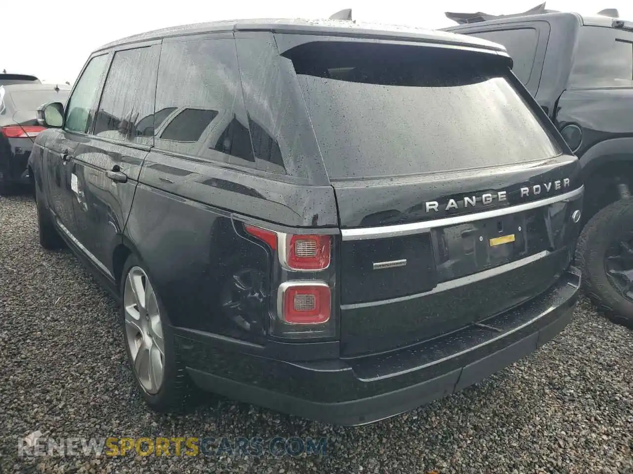 2 Photograph of a damaged car SALGS2RE2KA531340 LAND ROVER RANGEROVER 2019