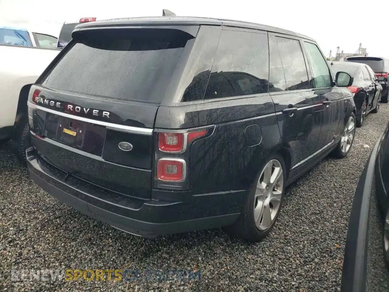 3 Photograph of a damaged car SALGS2RE2KA531340 LAND ROVER RANGEROVER 2019