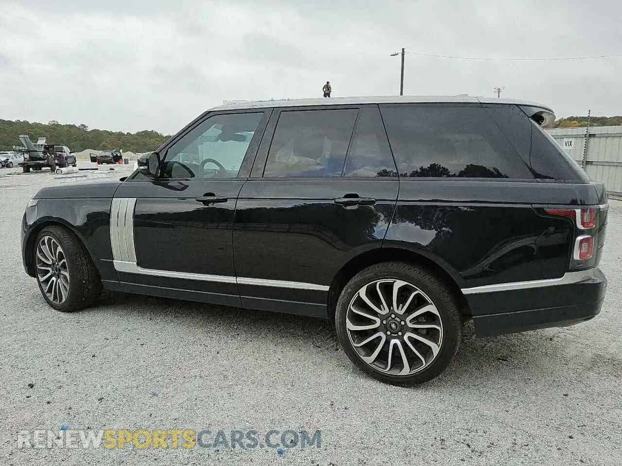 2 Photograph of a damaged car SALGS2RK7KA516581 LAND ROVER RANGEROVER 2019