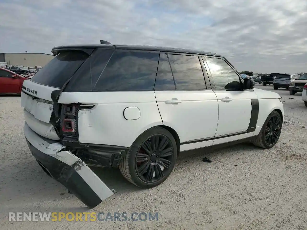 3 fotografías del automóvil dañado SALGS2SV0KA533971 LAND ROVER RANGEROVER 2019