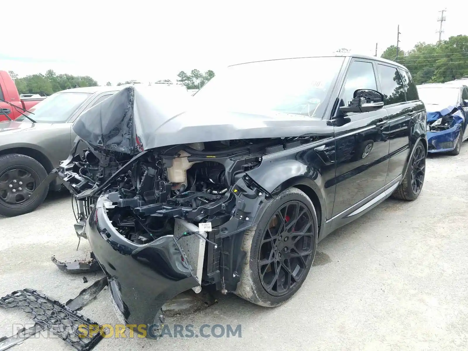 2 Фотография поврежденного автомобиля SALWR2RE6KA841658 LAND ROVER RANGEROVER 2019