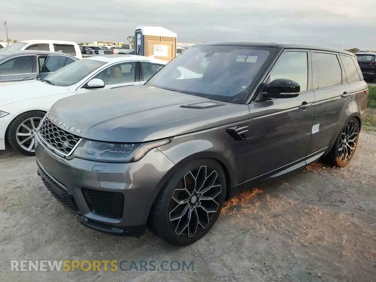 1 Фотография поврежденного автомобиля SALWR2RK4KA821799 LAND ROVER RANGEROVER 2019