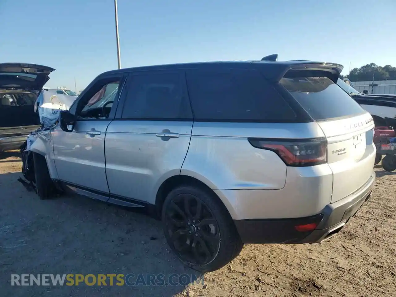 2 Photograph of a damaged car SALWR2RK8KA826049 LAND ROVER RANGEROVER 2019