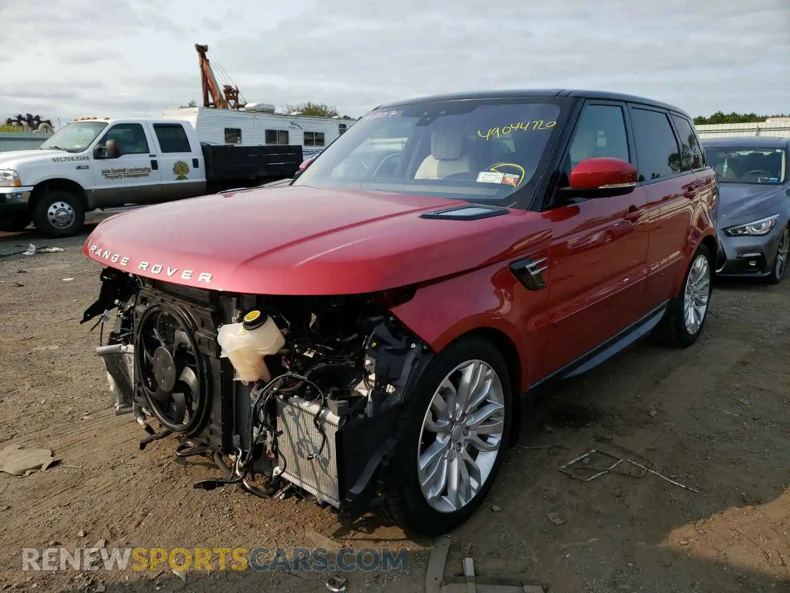 2 Фотография поврежденного автомобиля SALWR2RUXKA869311 LAND ROVER RANGEROVER 2019