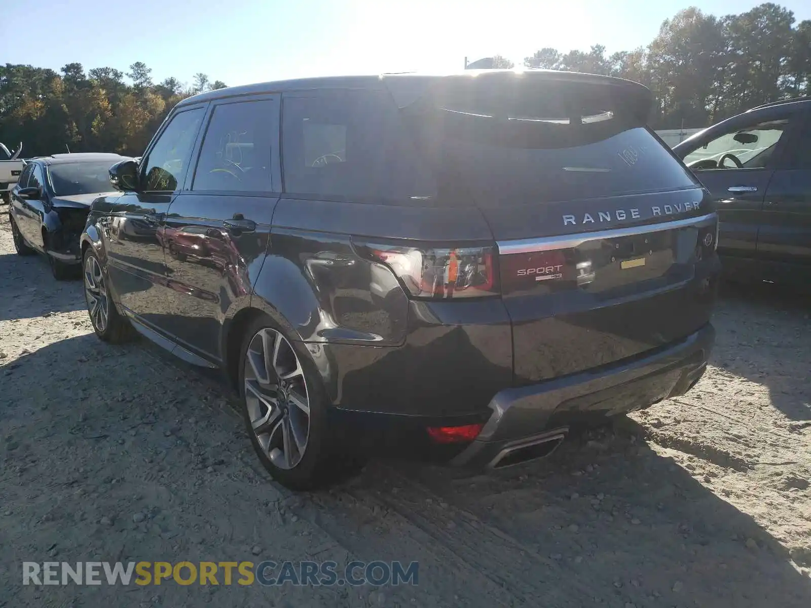3 Photograph of a damaged car SALWR2RV2KA822718 LAND ROVER RANGEROVER 2019