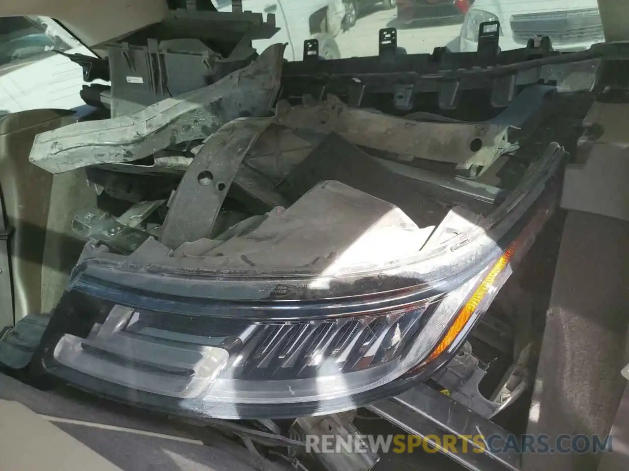 12 Photograph of a damaged car SALWR2RV7KA850448 LAND ROVER RANGEROVER 2019