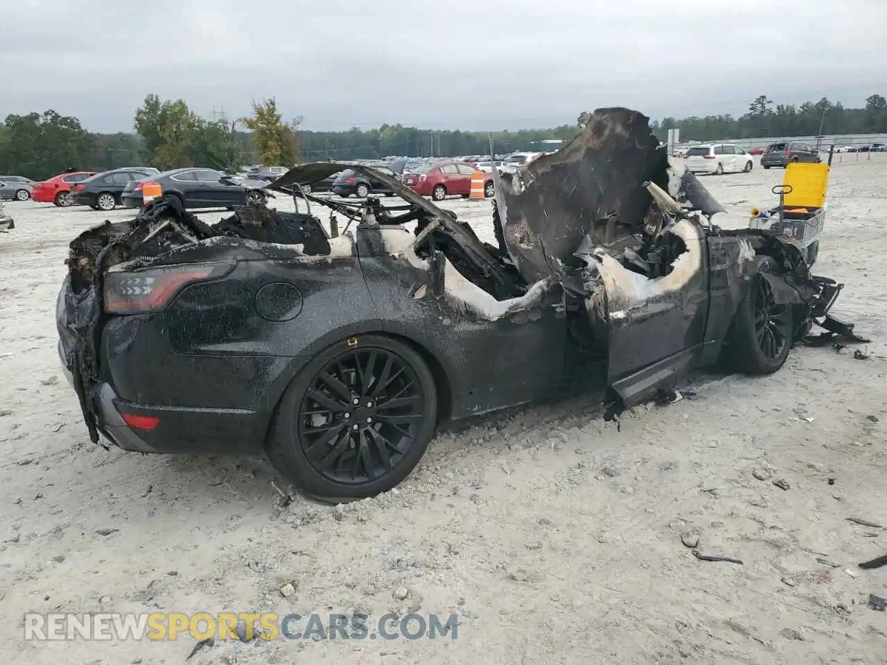 3 Photograph of a damaged car SALWR2RV8KA837255 LAND ROVER RANGEROVER 2019