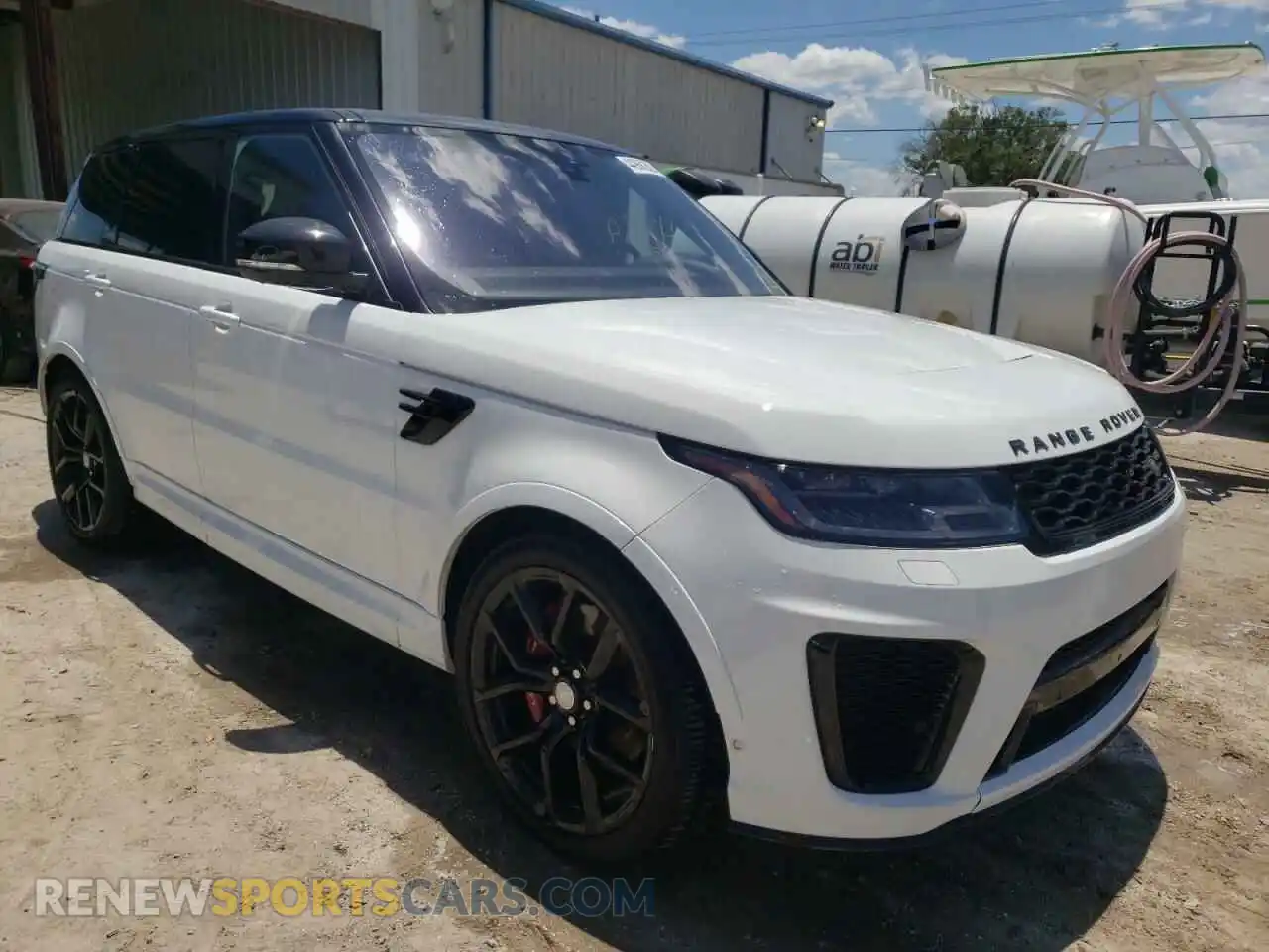 1 Фотография поврежденного автомобиля SALWZ2SEXKA830348 LAND ROVER RANGEROVER 2019