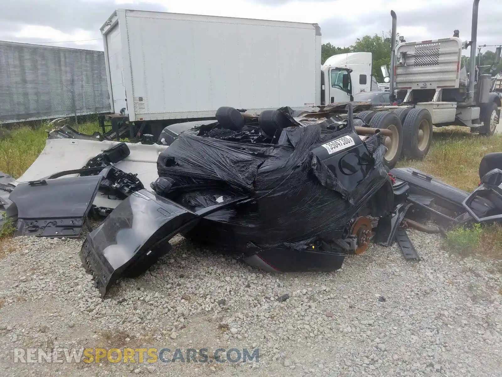 3 fotografías del automóvil dañado SALYA2EX5KA210911 LAND ROVER RANGEROVER 2019