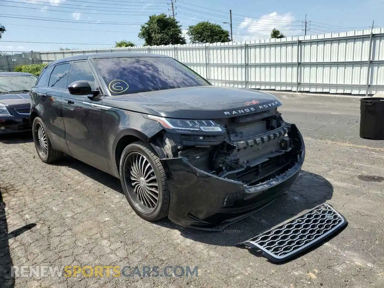 1 Photograph of a damaged car SALYA2EX7KA202213 LAND ROVER RANGEROVER 2019