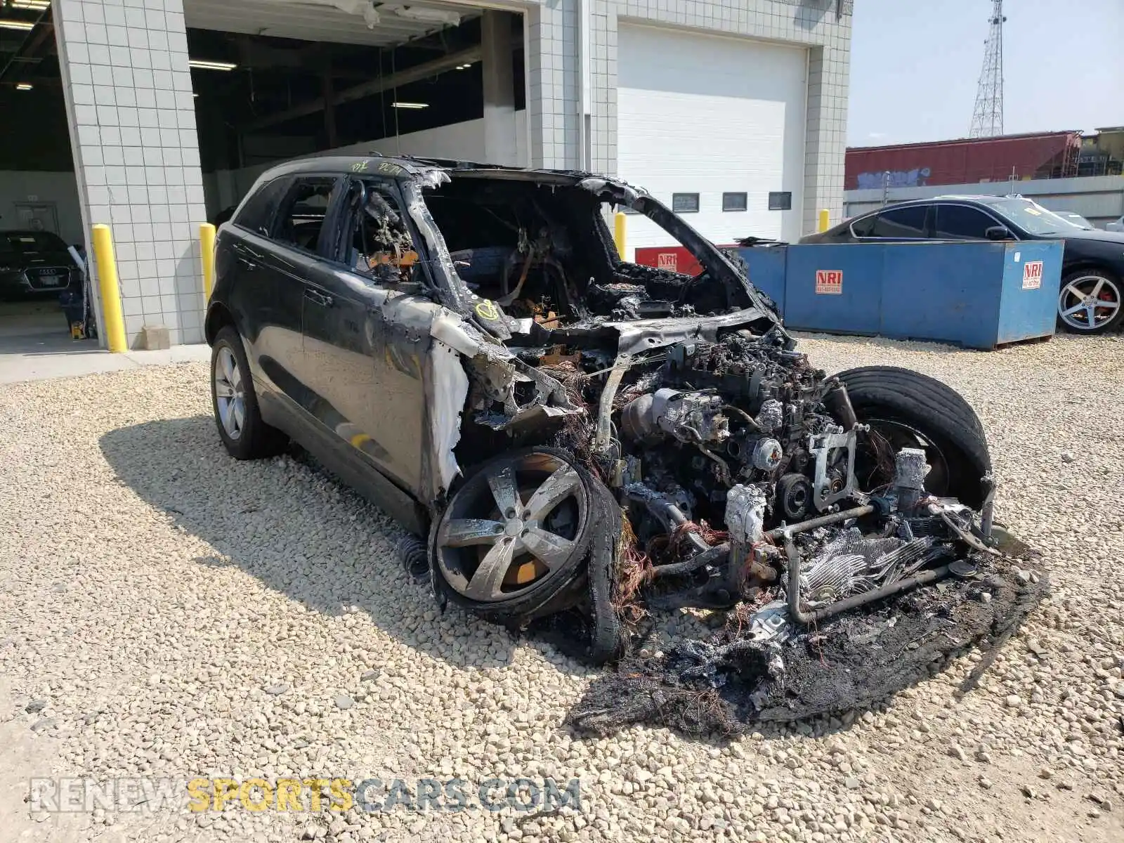1 Photograph of a damaged car SALYB2EX4KA794599 LAND ROVER RANGEROVER 2019