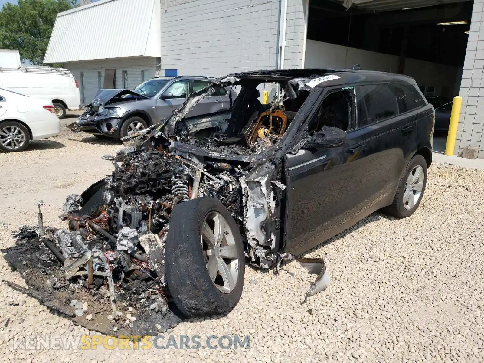 2 Photograph of a damaged car SALYB2EX4KA794599 LAND ROVER RANGEROVER 2019