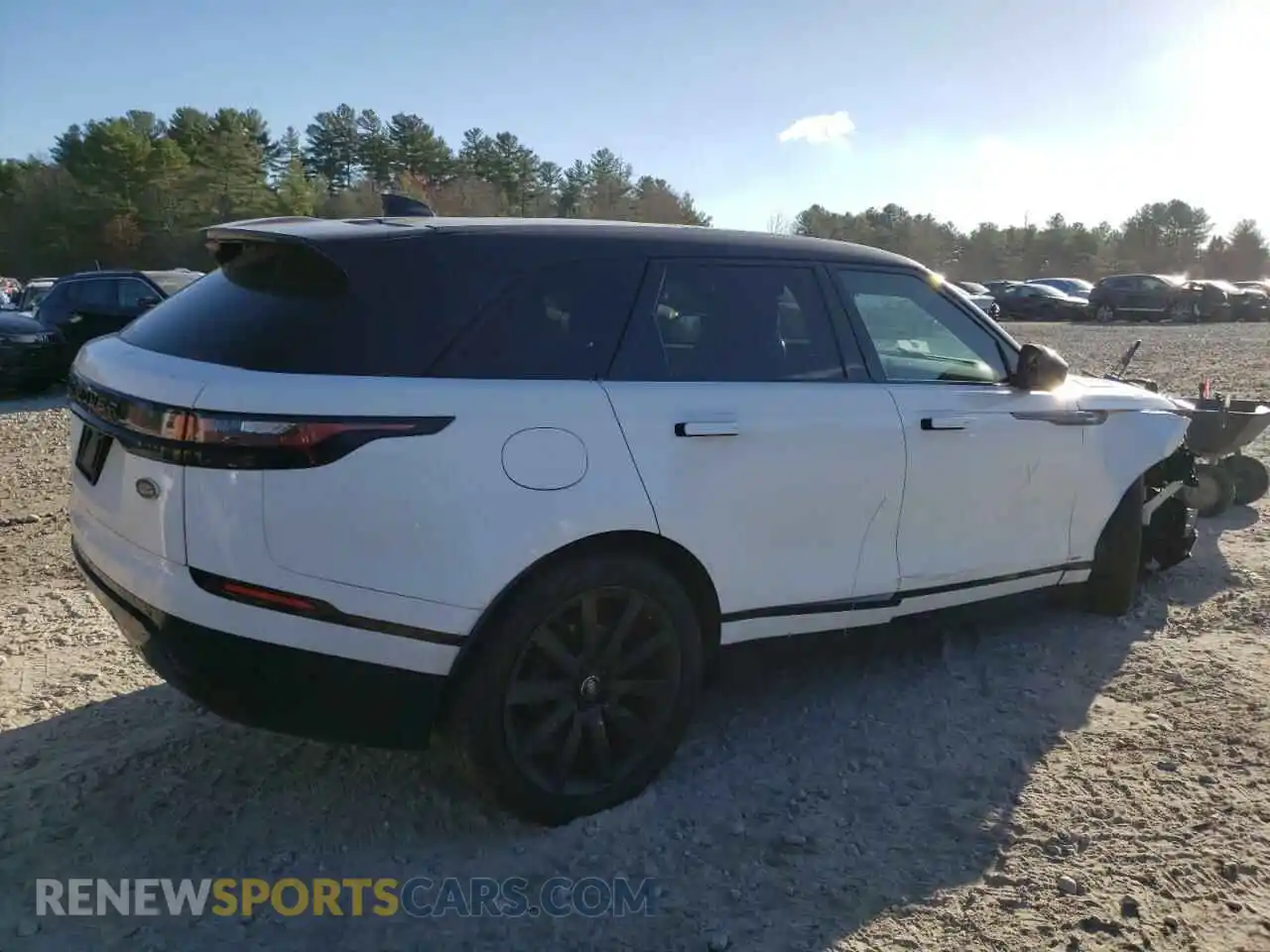 3 fotografías del automóvil dañado SALYL2EX0KA206565 LAND ROVER RANGEROVER 2019