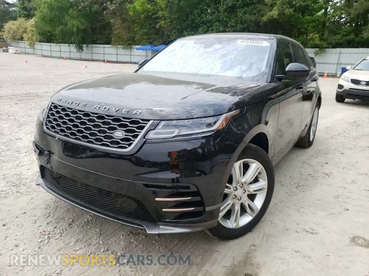 2 Photograph of a damaged car SALYL2EX0KA234088 LAND ROVER RANGEROVER 2019