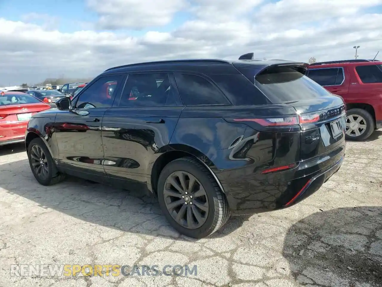2 Photograph of a damaged car SALYL2EX1KA207546 LAND ROVER RANGEROVER 2019
