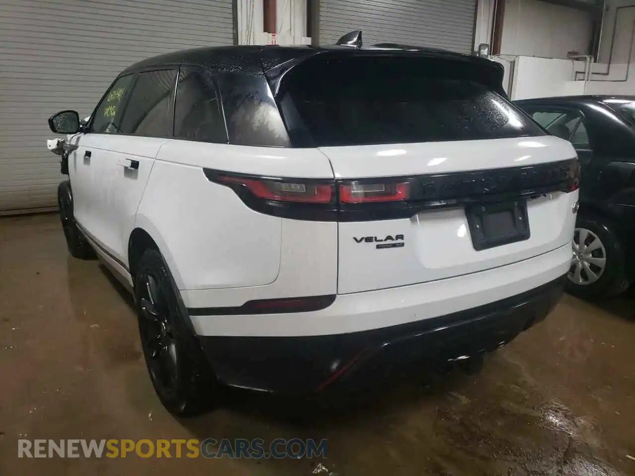 3 Photograph of a damaged car SALYL2EX1KA797957 LAND ROVER RANGEROVER 2019