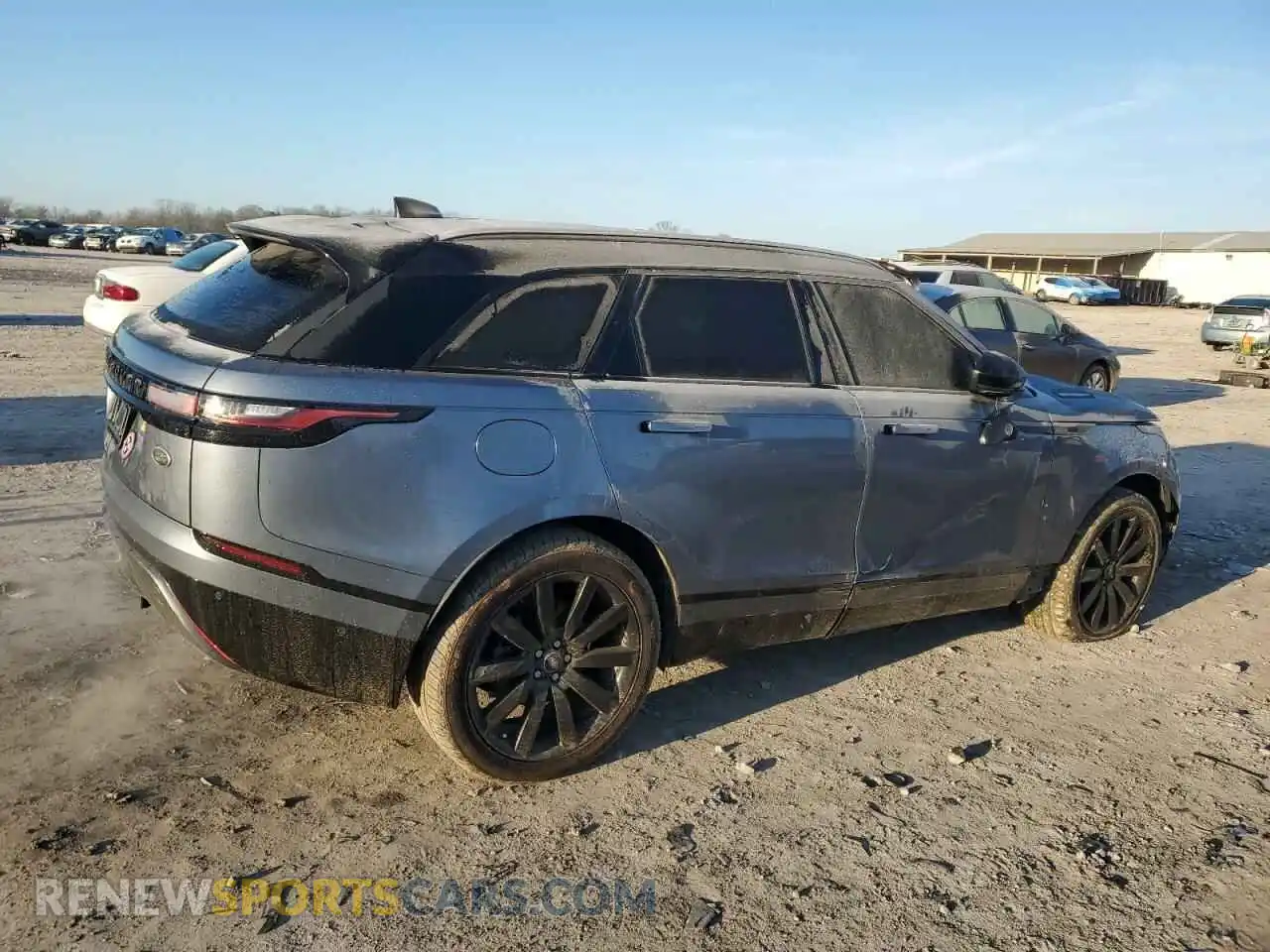 3 Photograph of a damaged car SALYL2EX2KA221441 LAND ROVER RANGEROVER 2019