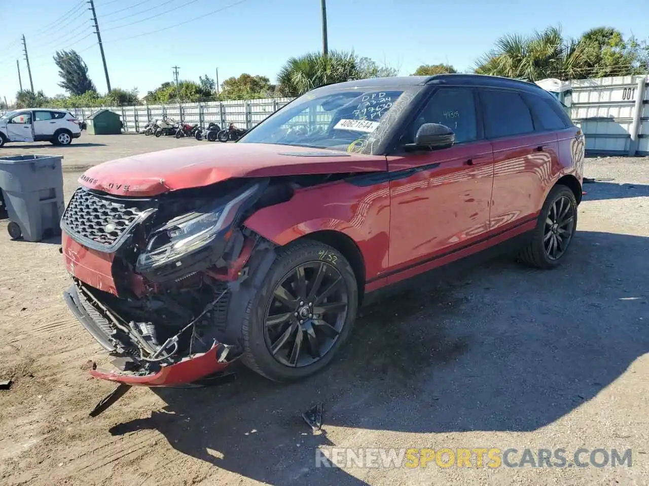 1 Photograph of a damaged car SALYL2EX2KA797630 LAND ROVER RANGEROVER 2019