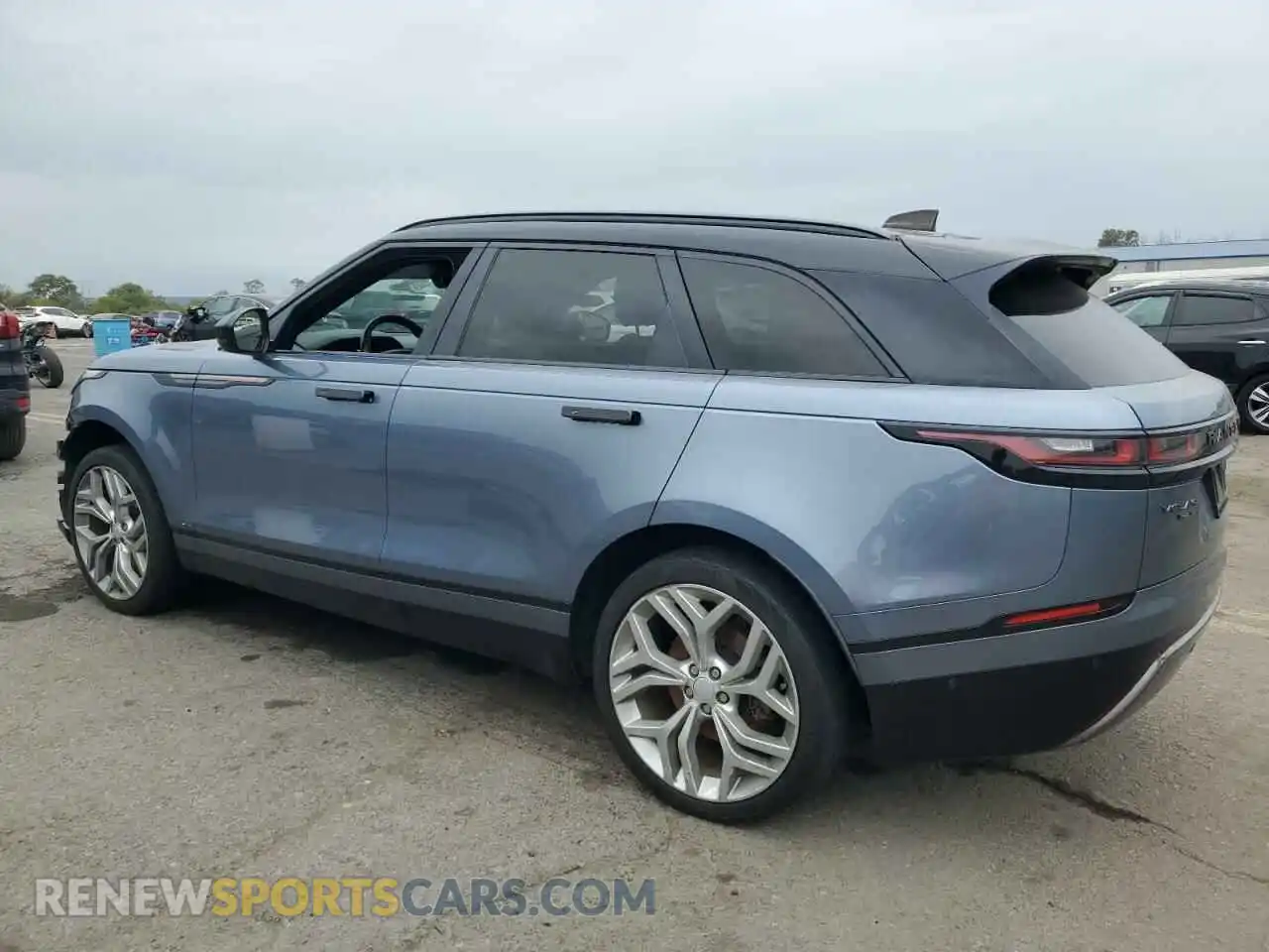 2 fotografías del automóvil dañado SALYL2EX4KA783048 LAND ROVER RANGEROVER 2019